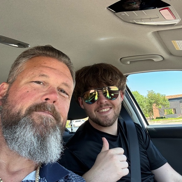 Meet your Posher, Jeff - Picture 2 of 2